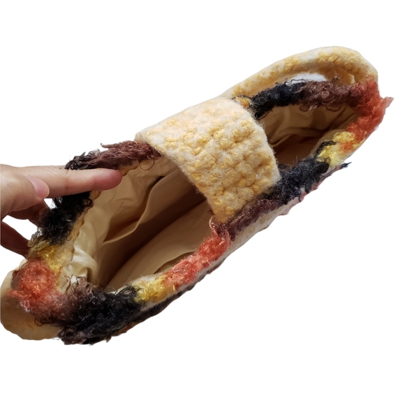 Vintage Handmade Wool Handbag - Picture 7 of 11